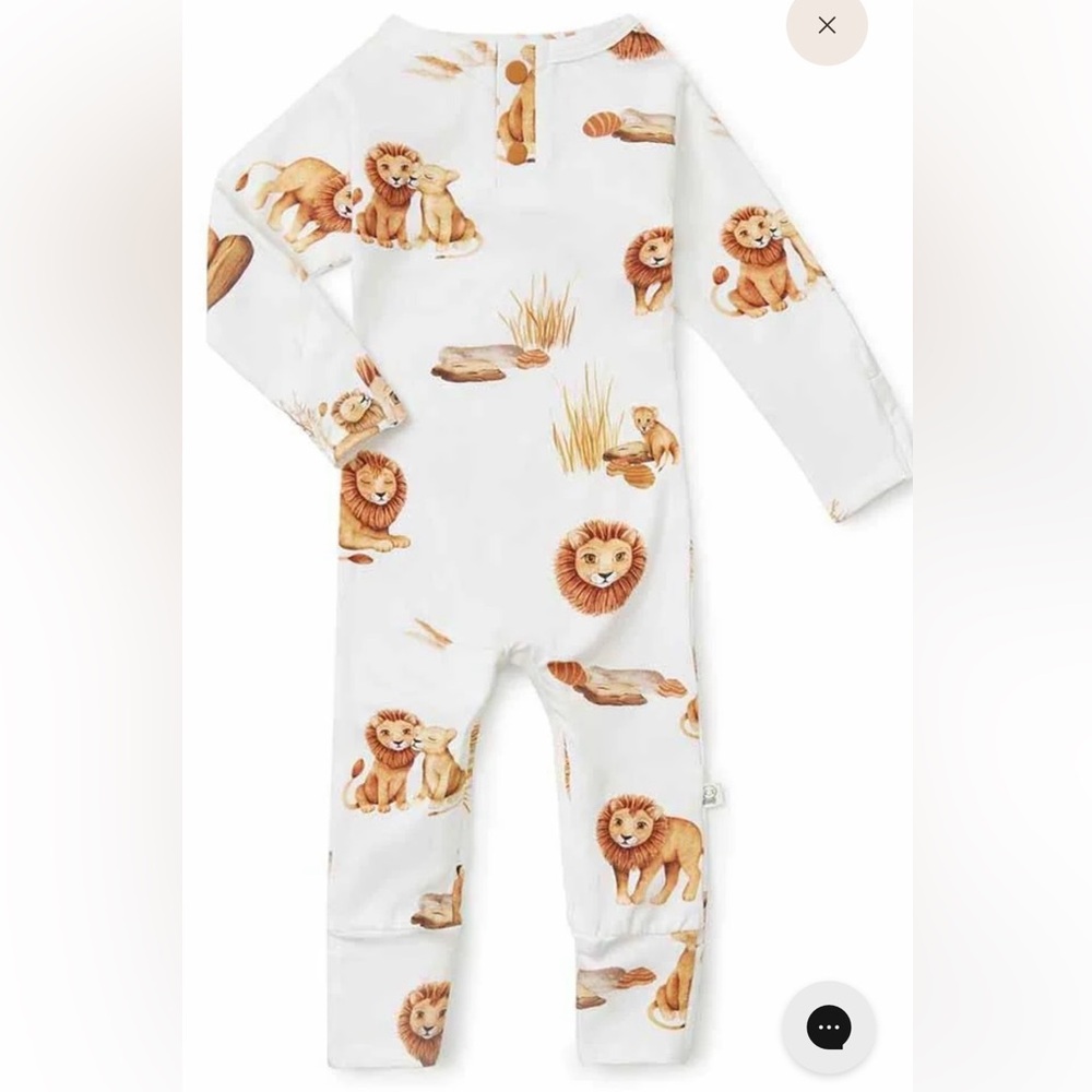 Perfect condition Snuggle Hunny Kids Lion Print sleeper size 1 (12-18m)